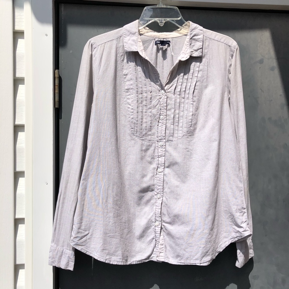 Light gray Gap linen button down shirt size L